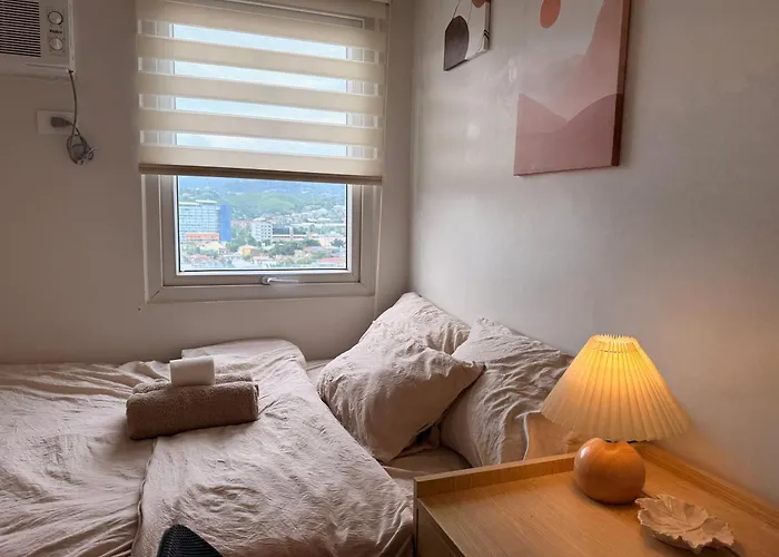 Vstaycation By Vhen Apartment *